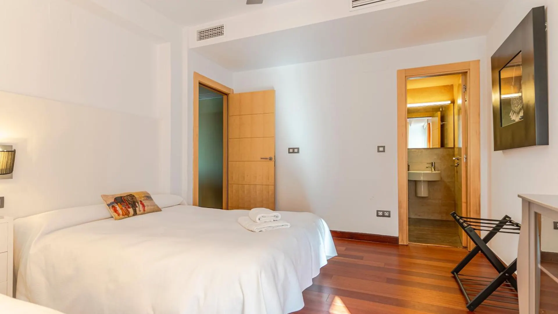 Almuñécar Rentitspain Villa De Ensueno Vista Al Mar Confort Y Piscina