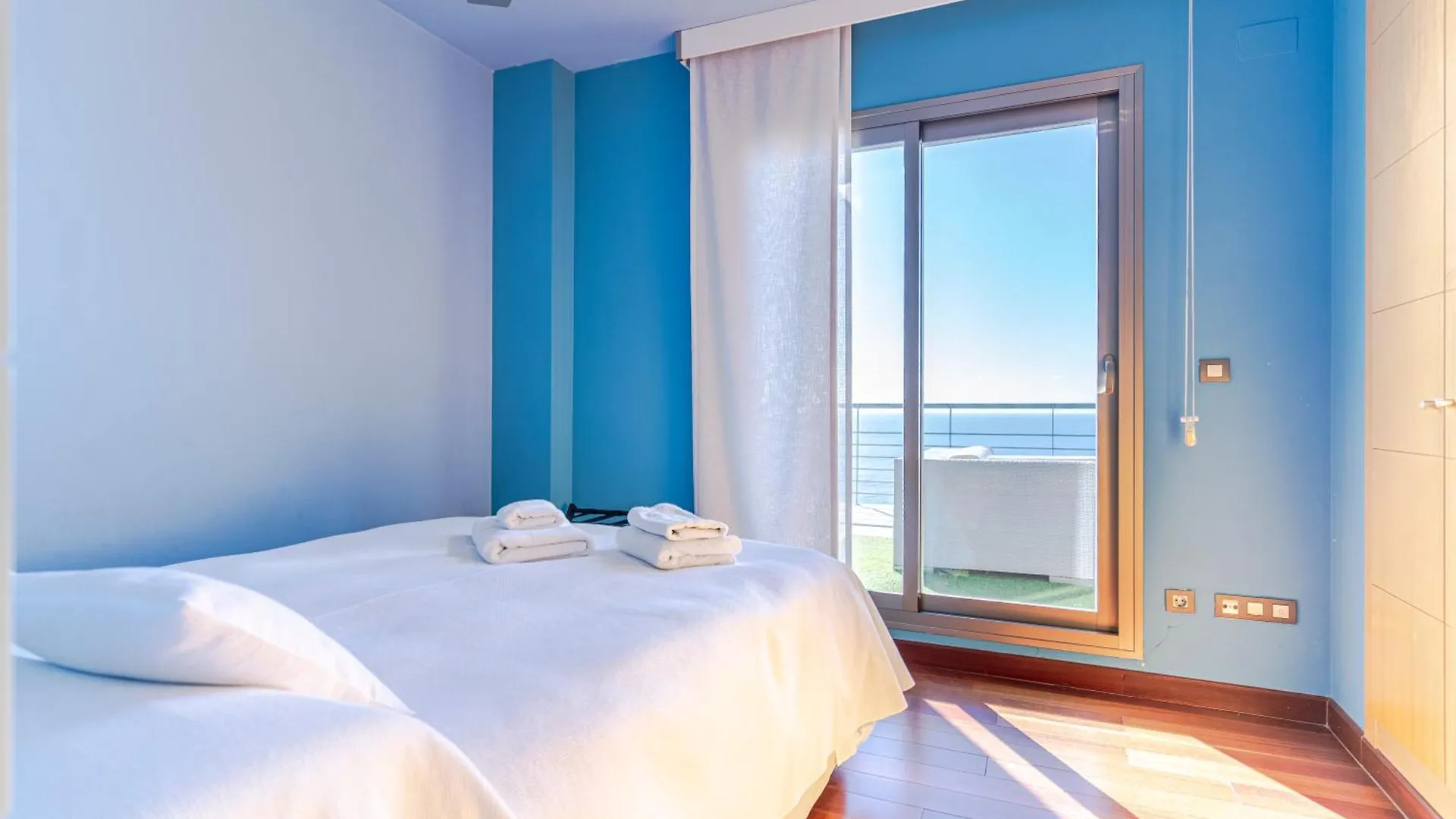 Rentitspain Villa De Ensueno Vista Al Mar Confort Y Piscina Almuñécar